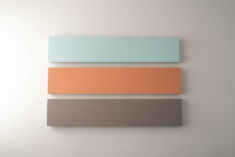 Custom Color Floating Shelf – Modern Hidden Bracket Design